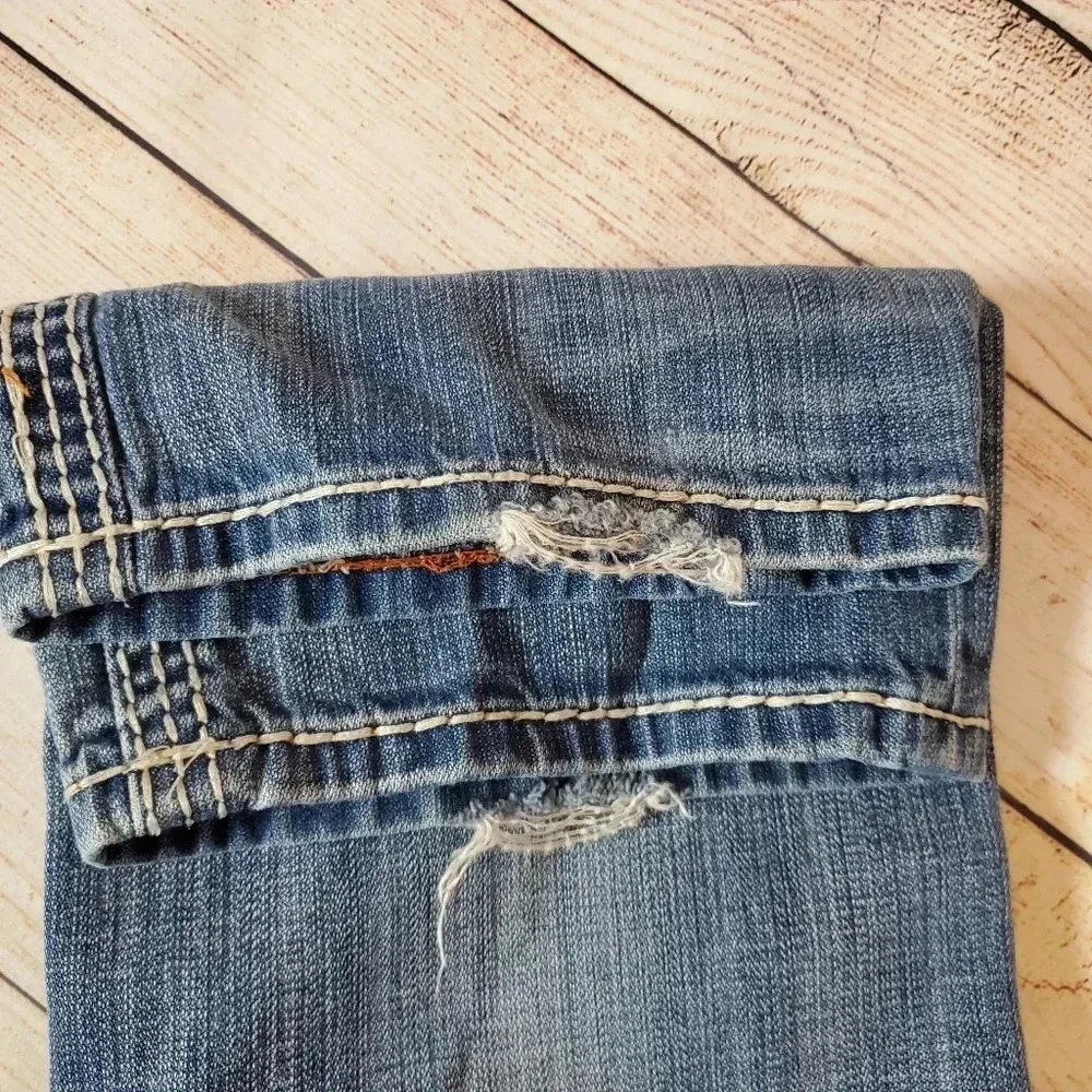 Rock Revival Men's 32x32 Brant Straight Leg Disterssed Jeans Buckle Exclusive
